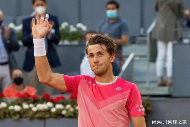 他将面对更 他将面对更