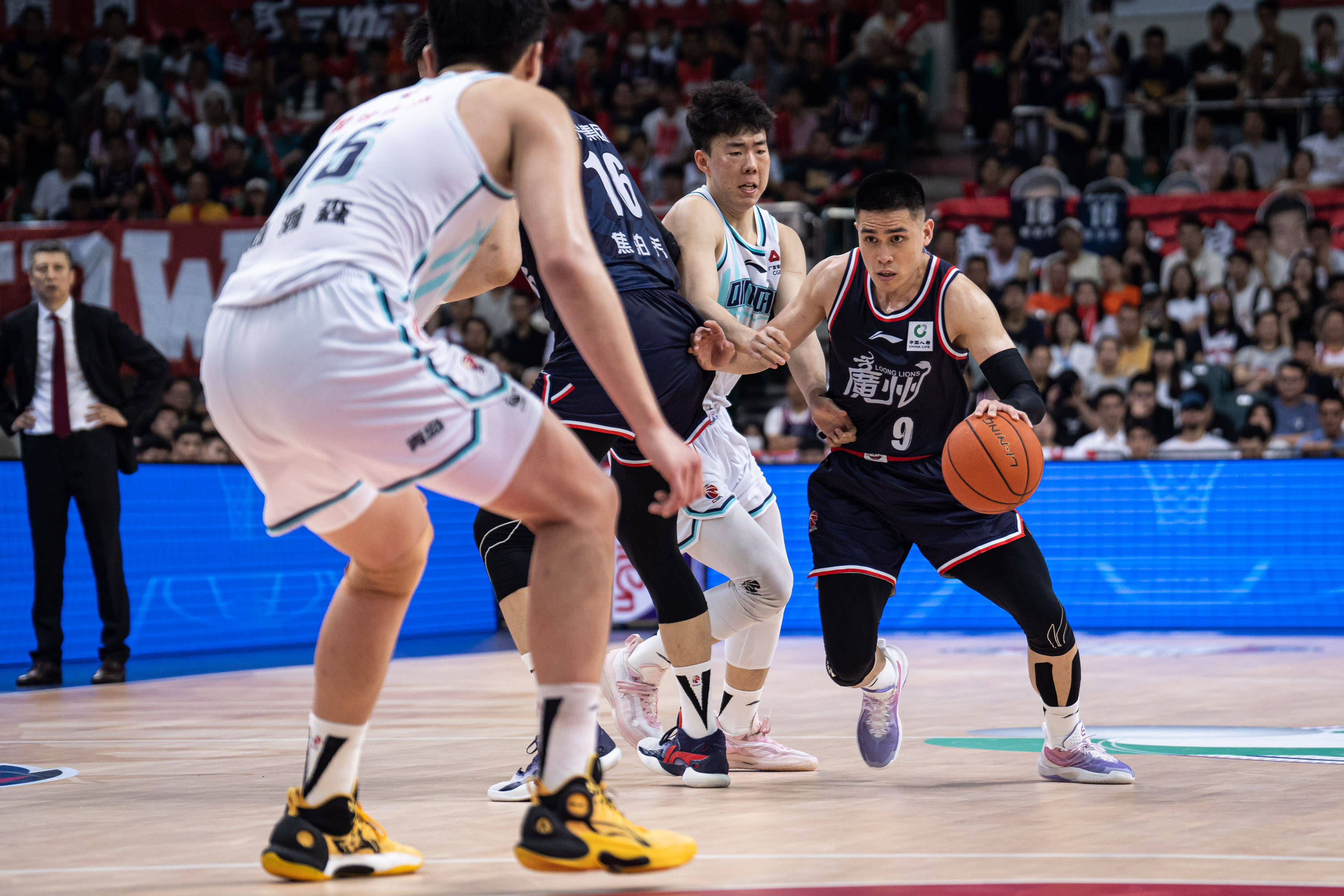 启新的篇章 启新的篇章