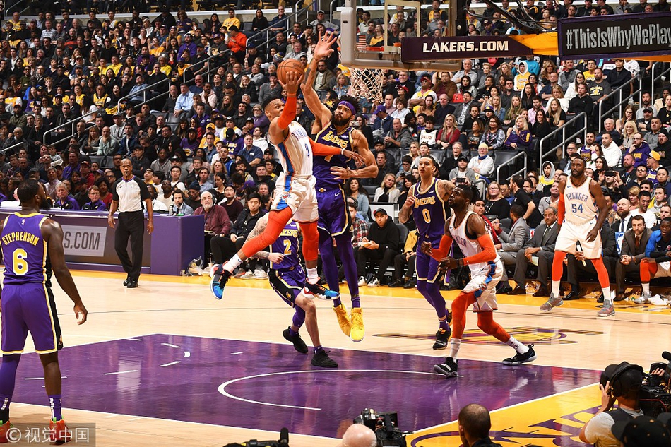 运动员们虽 运动员们虽