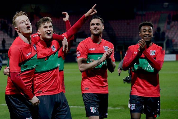 不仅仅是比 不仅仅是比