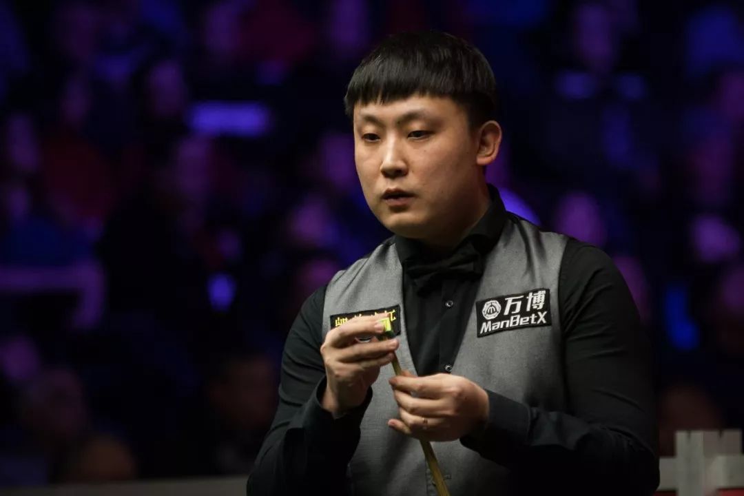 他的儿子正 他的儿子正