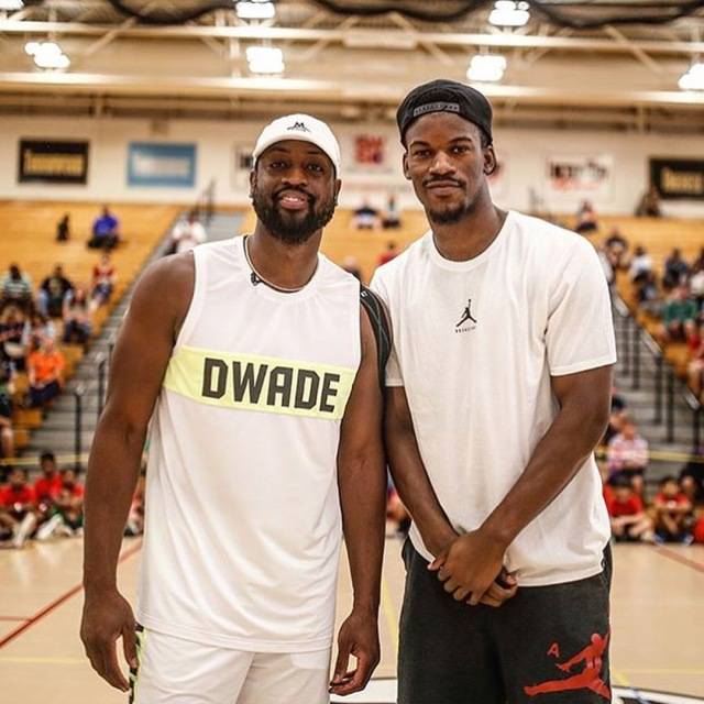 赛场迎来久 赛场迎来久